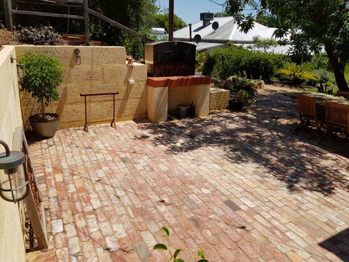 Busy Digger Landscaping, Busy Digger Hardscaping, Perth Landscaping, Perth Hardscaping